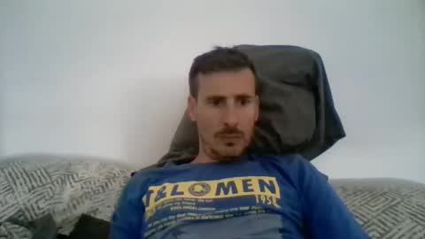 Snapshot of iyoperro chatting on October 25, 10:25 am Casandro online show from October 25, 10:25 am
