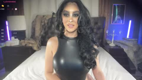 Areeya online show from April 28, 1:58 am