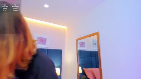 Isa online show from April 19, 11:33 am