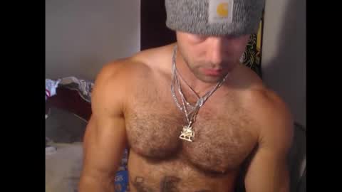 izak144 online show from November 17, 6:43 pm