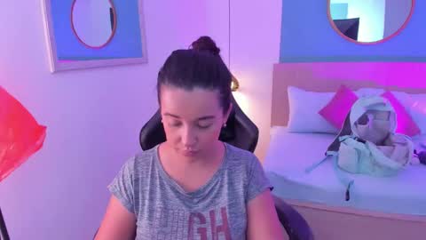 Iza online show from September 10, 2:34 am