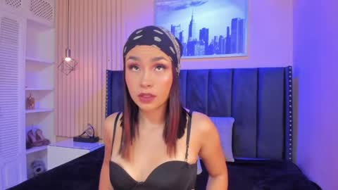 Izumi online show from April 19, 11:44 am