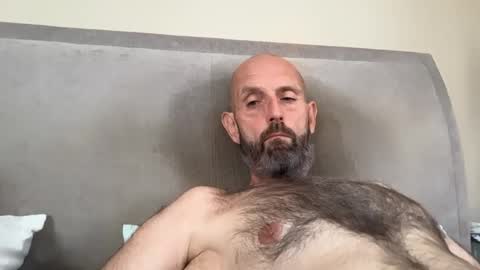 izzysboytoy1 online show from July 27, 11:07 am