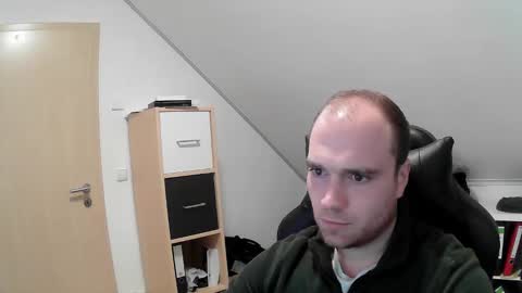 Snapshot of j_german783377 chatting on October 23, 10:17 am here4y online show from October 23, 10:17 am