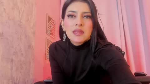 Jade West online show from May 2, 1:39 pm
