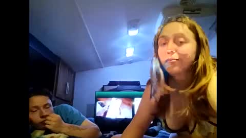 jackie20032005 online show from April 21, 2:51 am