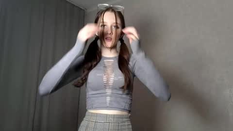 Lisa online show from December 20, 10:17 pm