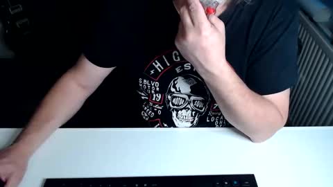 Jack online show from April 19, 7:05 pm