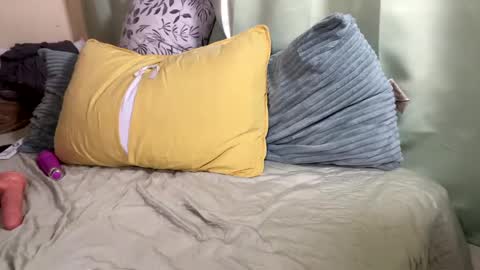 jacksbunnys online show from December 6, 1:16 pm