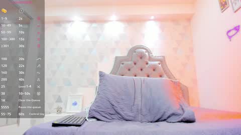 Jackson online show from December 4, 3:26 pm