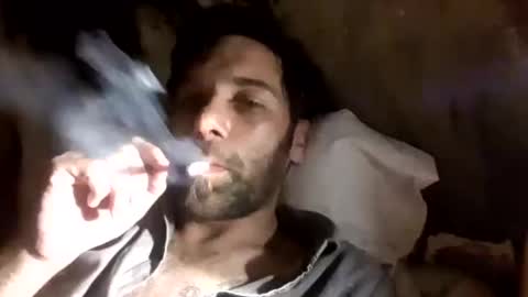 Snapshot of jaco977785 chatting on October 12, 10:52 am zippo online show from October 12, 10:52 am