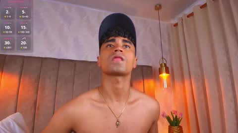 Jacobo online show from October 15, 11:38 pm