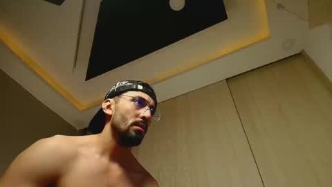 jacob__adams online show from February 14, 2:03 am