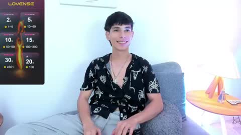 jacob_colliins online show from May 23, 4:19 am