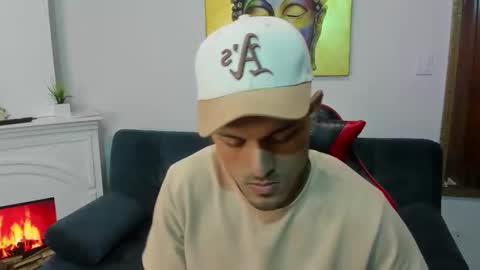 jacob_stonne online show from April 16, 10:48 am