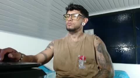 Michael Caicedo online show from March 20, 5:01 am