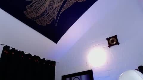 Michael Caicedo online show from February 14, 6:34 am