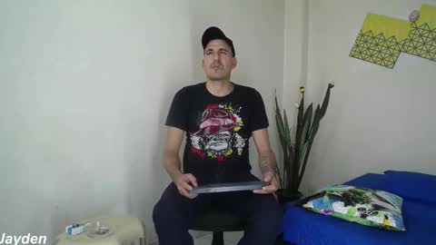 Jacob And Jayden online show from September 9, 7:47 pm