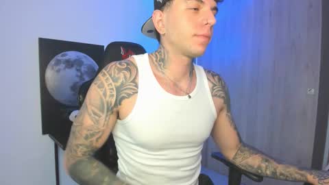 jacobb116 online show from November 10, 1:30 am