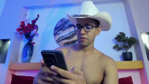 Snapshot of jacobdraven chatting on October 7, 2:29 am jacobdraven online show from October 7, 2:29 am