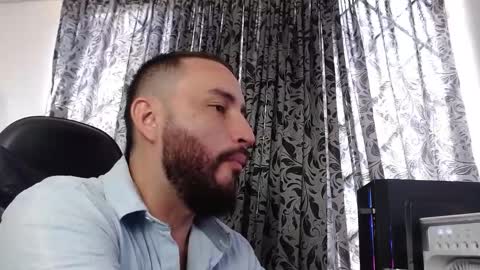 jacobkingd online show from February 13, 6:15 pm