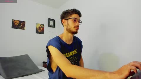 JACOB  ROBIN online show from July 1, 7:55 pm