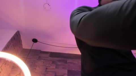 Jacob Stonne online show from April 19, 6:10 pm