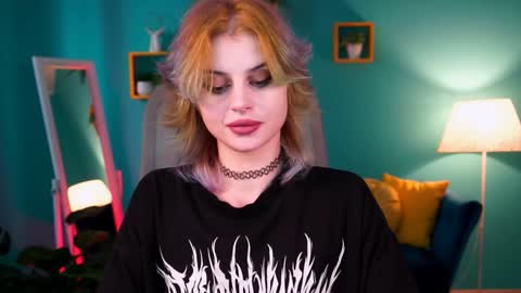 Snapshot of jade_castle chatting on February 8, 8:20 am jade_castle online show from February 8, 8:20 am