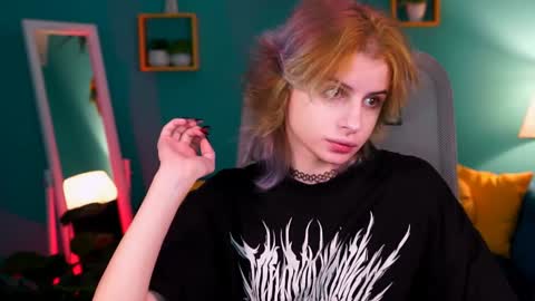 Snapshot of jade_castle chatting on February 8, 2:15 am jade_castle online show from February 8, 2:15 am