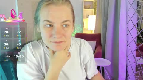 Jade online show from September 24, 8:37 pm