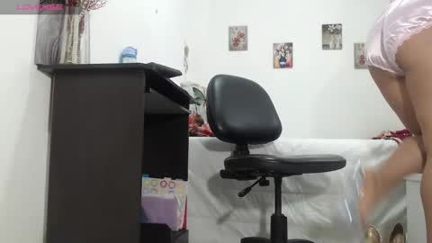 Jade online show from December 23, 6:08 am