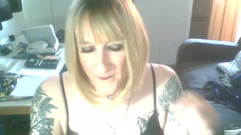 Jademinx online show from June 26, 9:59 am