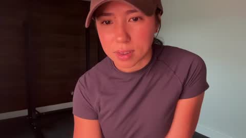 Jade Love online show from July 13, 8:01 pm