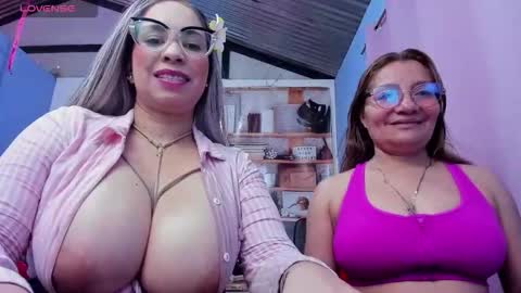 JADEMOOMS online show from October 20, 10:04 pm