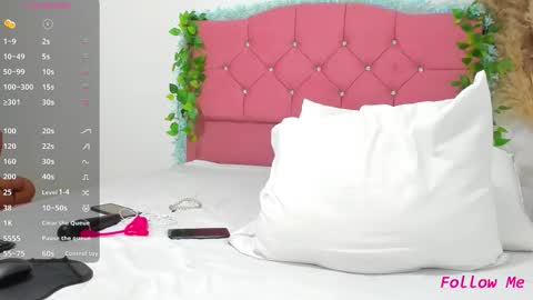 jadiya   Hot online show from November 9, 10:30 am