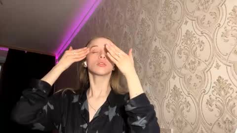 Jane online show from November 27, 10:34 am