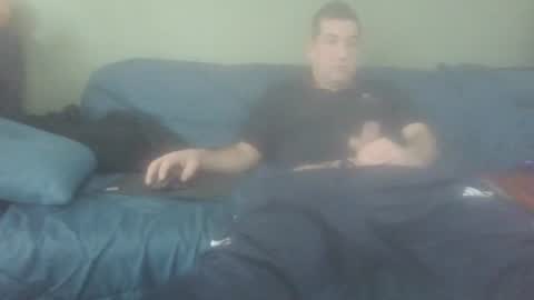 jag8637 online show from January 3, 2:40 pm