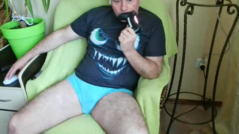 jake_buddy online show from April 28, 9:57 am