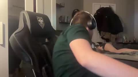 jake_jackson1 online show from February 5, 7:18 am