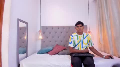 JAKE  online show from September 8, 7:24 pm