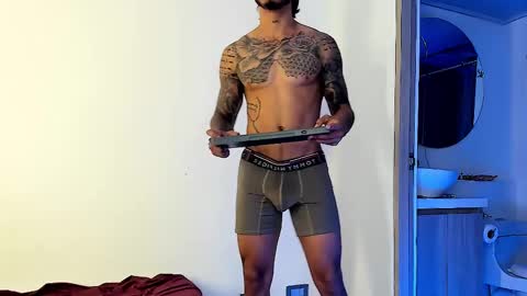 Santiago online show from February 12, 4:54 am