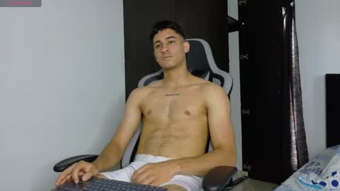 JakeMonroe online show from April 14, 3:48 pm