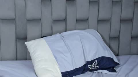 my name is sebas If you come here dont hesitate to say hello Im a guy who really likes having conversations and having hot online show from March 15, 11:08 pm