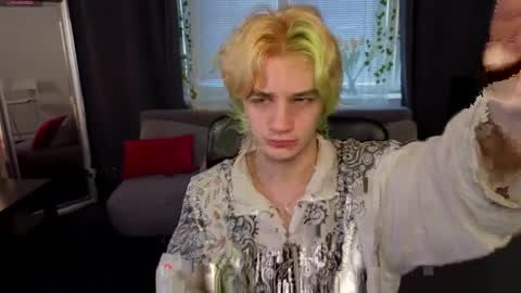 JameMiller online show from March 23, 7:13 am