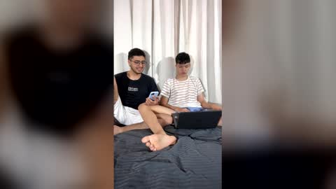 james_chez online show from February 20, 2:52 pm