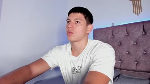 james_cr online show from February 25, 1:43 pm