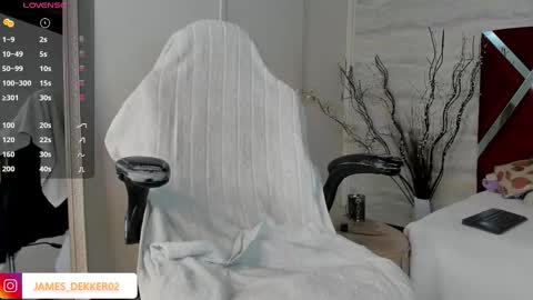 jamesdekker online show from September 17, 10:35 pm