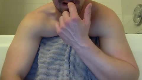 jamesnewtron online show from January 9, 4:41 am