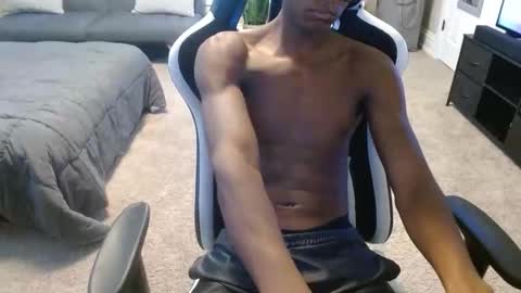 jamessbaker online show from April 18, 7:51 pm