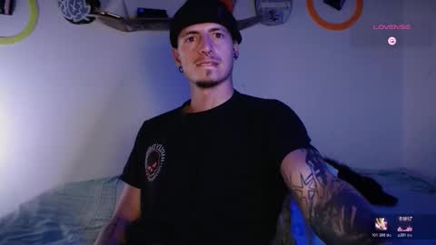 jamesss____ online show from October 27, 1:27 am